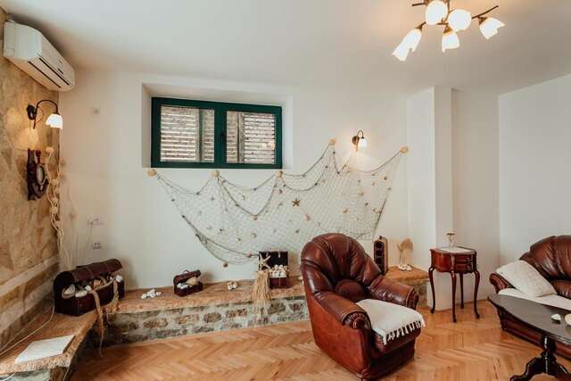 Гостевой дом Stone House Herceg Novi Херцег-Нови-4