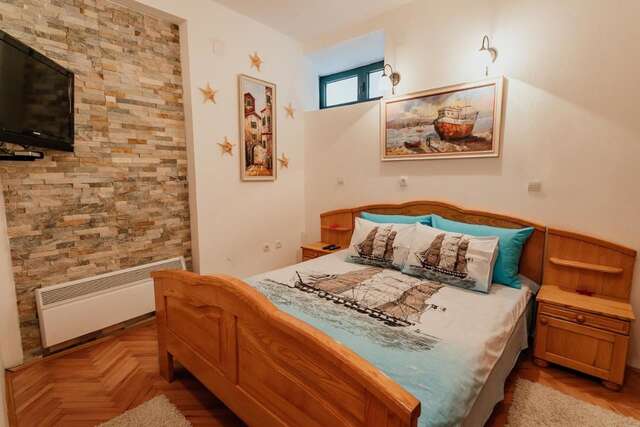 Гостевой дом Stone House Herceg Novi Херцег-Нови-11